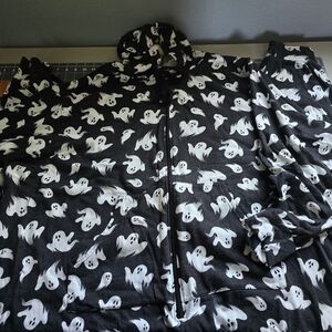 Torrid size 5/6 onesie